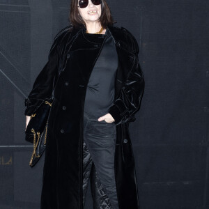 Béatrice Dalle - Photocall du défilé Saint Laurent Womenswear Printemps/été 2024 dans le cadre de la Fashion week de Paris le 26 septembre 2023 à Paris. © Olivier Borde/Bestimage 