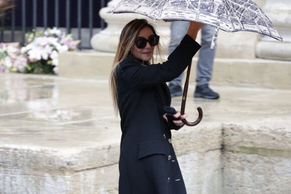 Clotilde Courau arrive aux obsèques de Michel Blanc le 10 octobre 2024