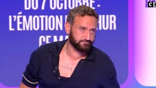 Cyril Hanouna, en larmes, évoque ceux qui ont tout fait pour sauver son père Ange (VIDEO)