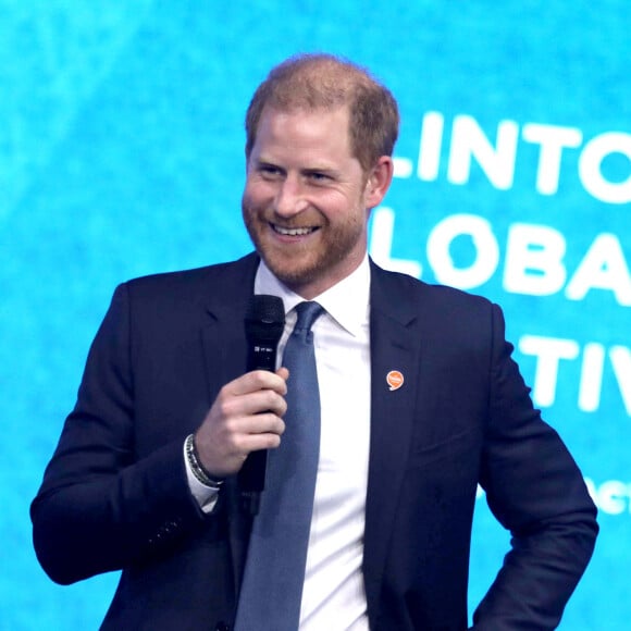 24 septembre 2024, New York, New York, États-Unis : le duc de Sussex PRINCE HARRY est vu lors de la réunion du deuxième jour de la Clinton Global Initiative (CGI) 2024, qui s'est tenue à l'hôtel Hilton de New York.