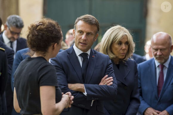 Interrogé à ce sujet pour les équipes de "Variety" ce mercredi 9 octobre 2024, son époux Emmanuel Macron n'a pas manqué de rebondir à son sujet.
Emmanuel Macron et Brigitte Macron - Déplacement du président de république, Emmanuel Macron à l'occasion de la 41ème édition des journées européennes du patrimoine à Chartres, visite des ateliers de la Maison Lorin maitre verrier - Chartres le 20 septembre 2024. © Arnaud Hebert / Pool / Bestimage 