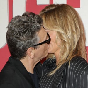 Marc Lavoine et Adriana Karembeu au photocall du "concerto pour la paix" de Omar Harfouch au Théâtre des Champs-Elysées à Paris le 18 septembre 2024. © Coadic Guirec / Bestimage 