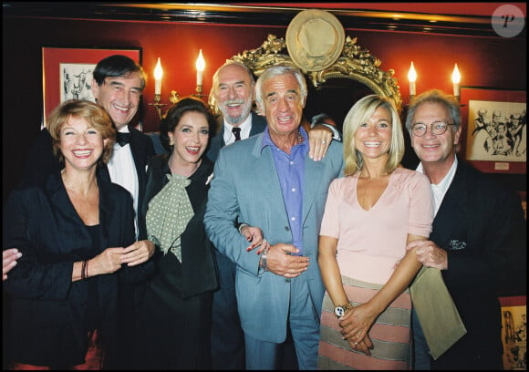 Archive - Pierre Vernier, Françoise Fabian, Jean-Pierre Marielle, sa femme Agathe Nathanson, Jean-Paul Belmondo, Natty, Bernard Murat en 2000