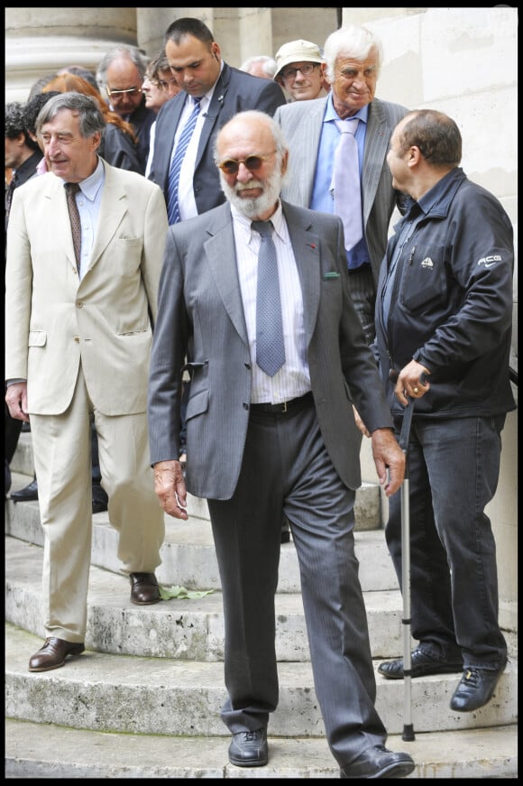 Pierre Vernier, Jean-Pierre Marielle, Jean-Paul Belmondo - Obsèques de Bruno Cremer à Paris (archive)