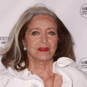 La grande Françoise Fabian est la dernière de la Bande du Conservatoire a être parmi nous.
Françoise Fabian au photocall de la soirée de clôture du 36ème festival du film de Cabourg, France, le 18 juin 2022. © Christophe Aubert/Bestimage