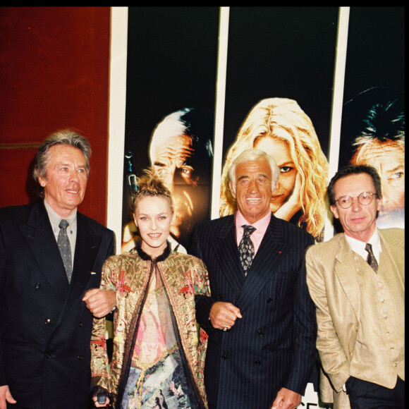 - ARCHIVES - ALAIN DELON, VANESSA PARADIS, JEAN PAUL BELMONDO ET PATRICE LECONTE LA 1ERE DU FILM "UNE CHANCE SUR DEUX"