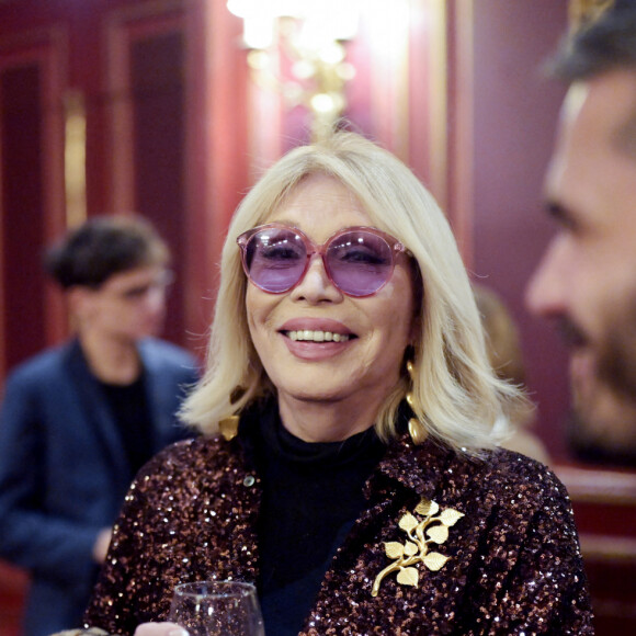 L'incontournable Amanda Lear n'aurait pour rien au monde manqué l'événement.
Exclusif - Amanda Lear lors de la soirée de lancement de La nuit des Molières 2024 à l'hôtel InterContinental Paris - Le Grand le 30 septembre 2024. © Rachid Bellak / Bestimage 