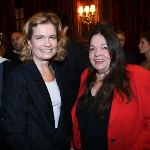 Exclusif - Sarah Biasini (fille de Romy Schneider) et Myriam Boyer lors de la soirée de lancement de La nuit des Molières 2024 à l'hôtel InterContinental Paris - Le Grand le 30 septembre 2024. © Rachid Bellak / Bestimage 