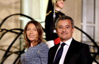 Gérald Darmanin affectueux avec Rose-Marie Devillers, son "indéfectible" épouse en beauté pour un dîner à l'Elysée