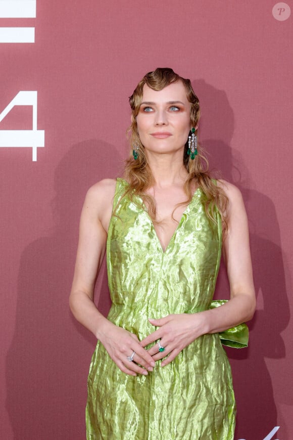 Diane Kruger - Photocall du gala de l’amfAR 2024 à l’Hôtel du Cap-Eden-Roc, Antibes, lors du 77ème Festival International du Film de Cannes. Le 23 mai 2024. © Moreau-Jacovides / Bestimage