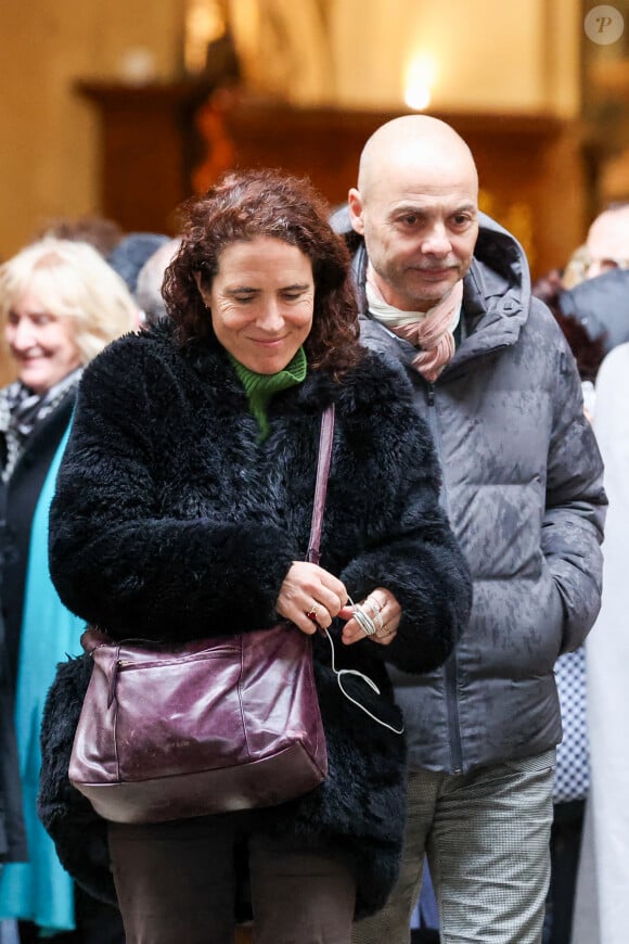 Mazarine Pingeot et son mari Didier Le Bret - Sorties des obsèques de l'ancien ministre de la Culture Frédéric Mitterrand en l'Église Saint-Thomas d'Aquin à Paris. Le 26 mars 2024 © Moreau-Jacovides / Bestimage