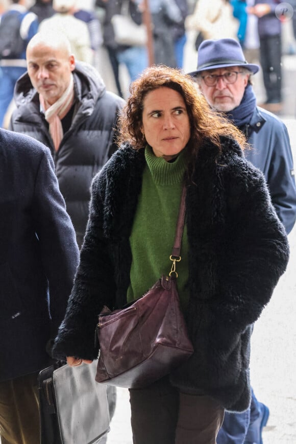 Mazarine Pingeot et son mari Didier Le Bret - Obsèques de l'ancien ministre de la Culture Frédéric Mitterrand en l'Église Saint-Thomas d'Aquin à Paris. Le 26 mars 2024 © Jacovides-Moreau / Bestimage