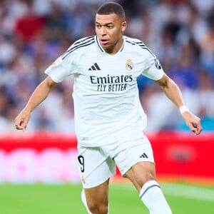 Kylian Mbappé pendant le match LaLiga EA Sports entre le Real Madrid et Villarreal CF au stade Santiago Bernabeu le 5 octobre 2024 à Madrid, Espagne. © LGM/Panoramic/Bestimage