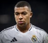 Kylian Mbappé est actuellement au coeur d'une nouvelle et terrible polémique...
Madrid, Espagne : Kylian Mbappe du Real Madrid CF pendant le match de football La Liga EA Sports entre le Real Madrid CF et le Villarreal CF au stade de la ville de Madrid.