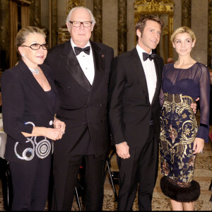 La princesse Marina de Savoie, le prince Victor Emmanuel de Savoie, le prince Emmanuel Philibert de Savoie, la princesse Clotilde Courau de Savoie - Dîner de charité au profit de l'hôpital San Rafaele de Milan.