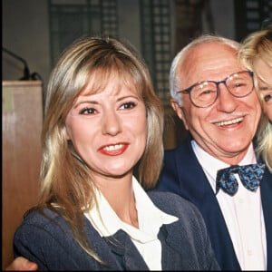 De son vrai prénom, Michel Klein était un redoudatble vétérinaire...
Archives Chanteuse Dorothée, Michel Klein et Mylène Demongeot.