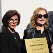 Pluie de stars au festival Lumière à Lyon : Isabelle Huppert prend la pose aux côtés de Rachida Dati et Anthony Delon