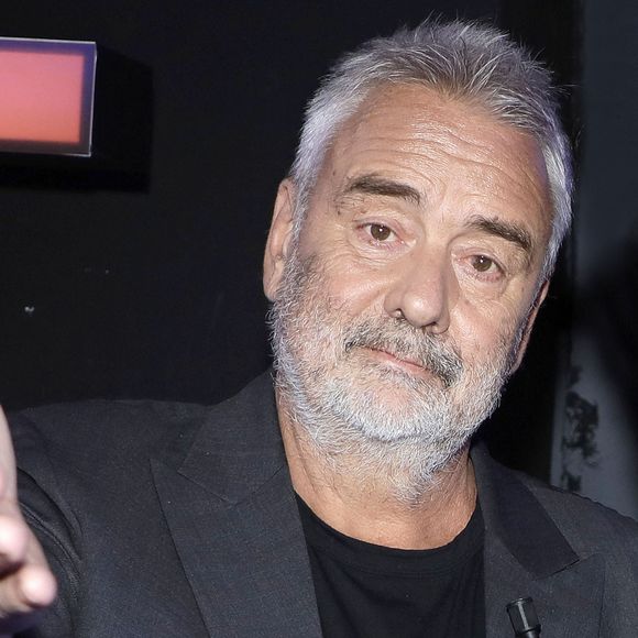 Exclusif - Luc Besson lors de l'enregistrement de l'émission "Chez Jordan de Luxe" à Paris le 6 décembre 2023.