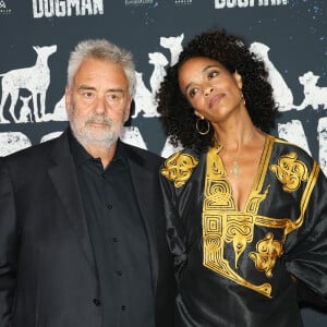 D'après l'Informé, la star a décidé de se séparer de l'une d'elles qui a de quoi faire rêver : une île privée de 14 hectares, nichée aux Bahamas.
Luc Besson et sa femme Virginie Besson-Silla - Avant-première du film "Dogman" au cinéma UGC Normandie à Paris le 19 septembre 2023. © Coadic Guirec/Bestimage 