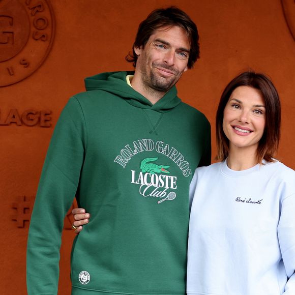 Camille Lacourt et sa compagne Alice Detollenaere - Célébrités au village des Internationaux de France de tennis de Roland Garros 2024 à Paris le 2 juin 2024. © Jacovides / Moreau / Bestimage