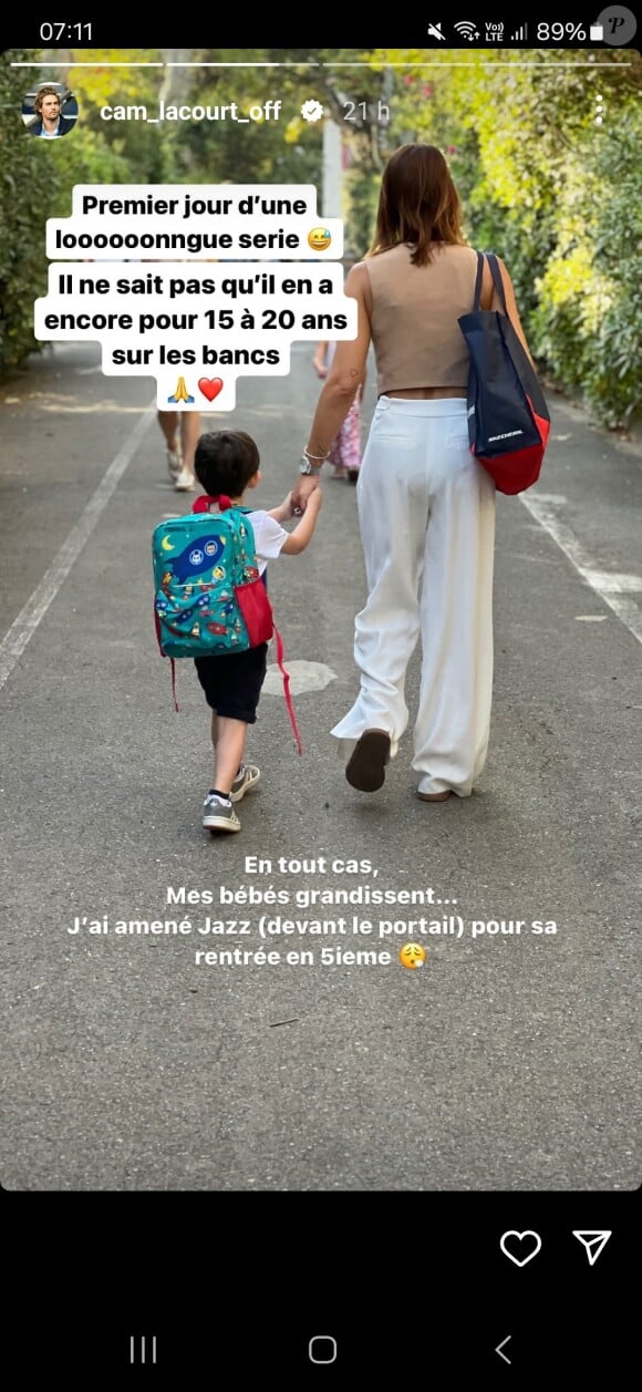 Et qui a désormais un petit frère
Camille Lacourt emmène son fils Marius à l'école