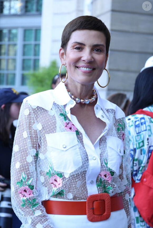 Cristina Cordula - Arrivées au défilé de mode Femmes Haute-Couture automne-hiver 2024/2025 "Giambattista Valli" lors de la fashion week de Paris. Le 24 juin 2024 © Denis Guignebourg / Bestimage