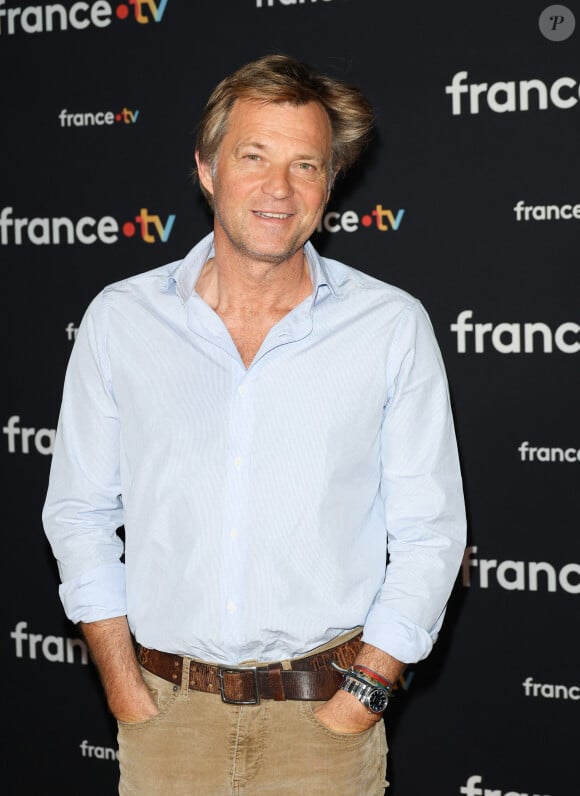 Une relation qui est bel et bien terminée en privé mais qui se prolonge en public
Laurent Delahousse au photocall pour la conférence de presse de rentrée de France TV à la Grande Halle de la Villette à Paris, France, le 11 juillet 2023. © Coadic Guirec/Bestimage 