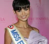 Eve Gilles s'apprête à céder sa couronne de Miss France
Eve Gilles (Miss France 2024) - Photocall du 5ème gala de charité de l'association "Les Bonnes Fées" à l'occasion de la campagne mondiale "Octobre Rose" à l'hôtel Peninsula, Paris le 3 octobre 2024.