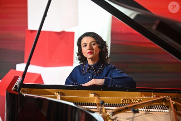 Exclusif - Khatia Buniatishvili - Enregistrement de l'émission "Vivement Dimanche", présentée par M.Drucker et diffusée le 27 octobre sur France 3 © Guillaume Gaffiot / Bestimage 