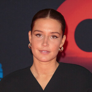 "À un moment, j'ai pensé qu'il fallait que je me fasse soigner tellement je voulais qu'il soit mon père."
Adèle Exarchopoulos - Avant-première du film "L'amour Ouf" au Kinepolis de Lomme près de Lille le 13 octobre 2024. © Stéphane Vansteenkiste/Bestimage 