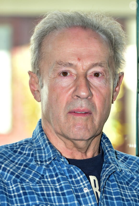 Gérard Klein lors du lancement de l'opération Kinder "Qui Court Donne !" au profit du Secours Populaire à la Grande Verrière du Jardin d'Acclimatation à Paris, le 2 mars 2016. © Giancarlo Gorassini/Bestimage