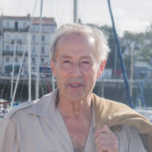 Photocall Gérard Klein pendant le 17ème festival de fiction TV de La Rochelle le 11 septembre 2015.