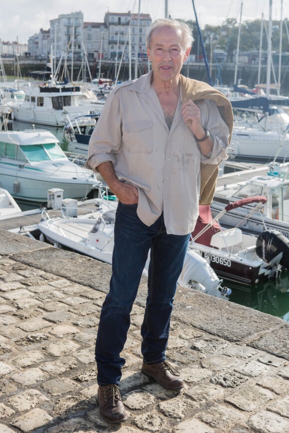 Photocall Gérard Klein pendant le 17ème festival de fiction TV de La Rochelle le 11 septembre 2015.