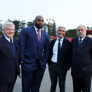 Sidney Toledano, Teddy Riner, Ramzi Khiroun et Eric Dupond-Moretti - Cérémonie d'accueil officielle du Président de la République, Emmanuel Macron et de Brigitte Macron sur la place Mechouar à Rabat au Maroc le 28 octobre 2024. © Dominique Jacovides/Bestimage 