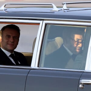 Emmanuel Macron et Mohammed VI, Roi du Maroc - Cérémonie d'accueil officielle du Président de la République, Emmanuel Macron et de Brigitte Macron sur la place Mechouar à Rabat au Maroc le 28 octobre 2024. © Dominique Jacovides/Bestimage 