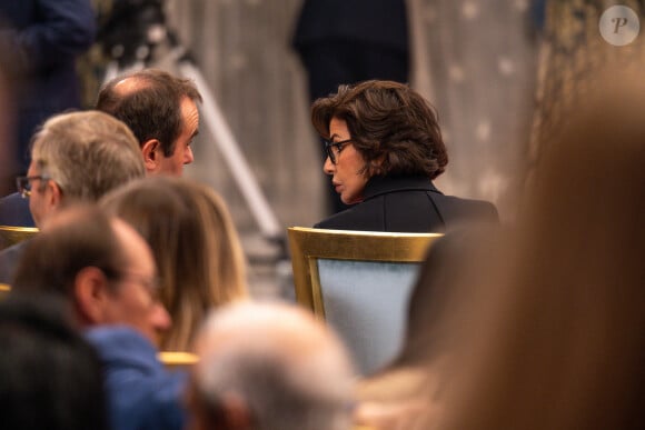 Cérémonie de signature d'accords entre le président de la République française Emmanuel Macron et la première dame Brigitte Macron et le roi Mohammed VI au palais royal à Rabat (Maroc), le 28 octobre 2024. © Ammar Abd Rabbo / Pool / Bestimage 