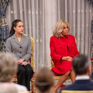 Cérémonie de signature d'accords entre le président de la République française Emmanuel Macron et la première dame Brigitte Macron et le roi Mohammed VI au palais royal à Rabat (Maroc), le 28 octobre 2024. © Ammar Abd Rabbo / Pool / Bestimage 