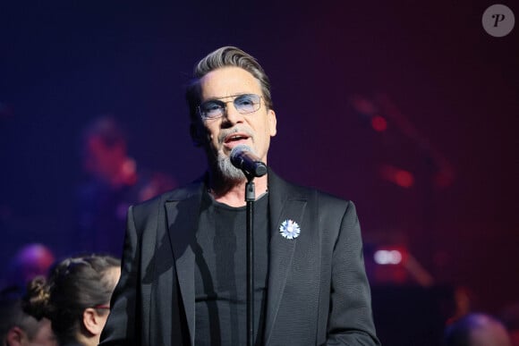 Aux éditions "Harper Collins" 
Le chanteur Florent Pagny se produit lors d'un concert de charité, Sentinelles D'Un Soir, organisé par le Gouverneur Militaire de Paris au profit des Bleuets de France, des soldats blessés et des victimes du terrorisme à la Salle Pleyel à Paris, France, le 30 mai 2024. Photo par David Boyer/ABACAPRESS.COM