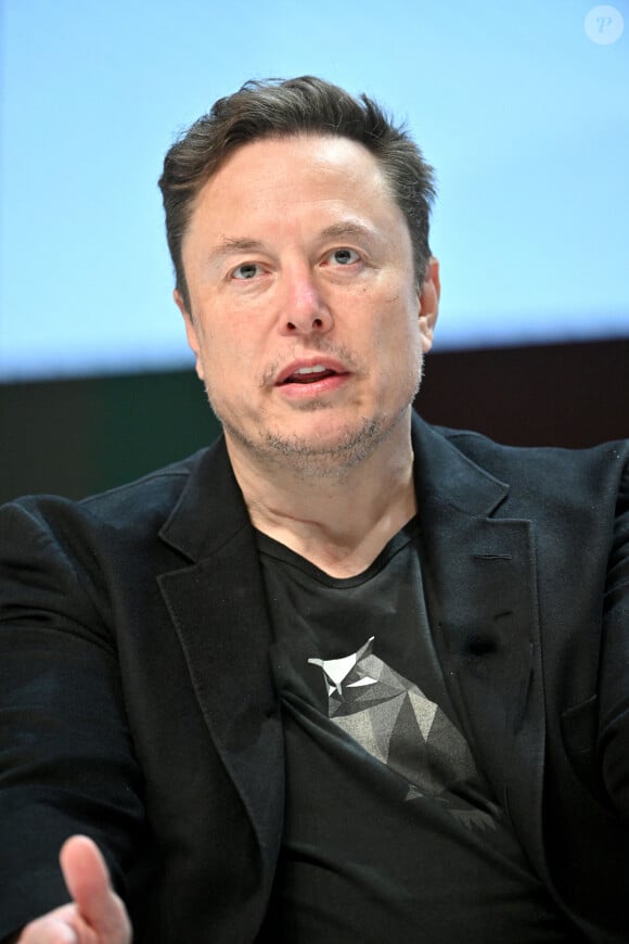 Elon Musk participe à la 71ème édition du Cannes Lions au Palais des Festivals à Cannes, le 19 juin 2024. © Bruno Bebert / Bestimage 