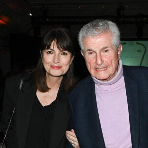 
Claude Lelouch et sa compagne Valérie Perrin - Gala caritatif des "Stéthos d'Or" qui récompensent les artistes qui contribuent au bien-être de tous, organisé par la Fondation pour la Recherche en Physiologie au George V à Paris, le 27 mars 2023. © Coadic Guirec-Rachid Bellak/Bestimage