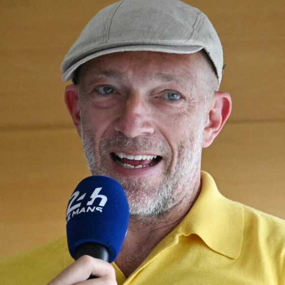 Exclusif - Vincent Cassel interviewé par Vincent Cerutti lors des 24H du Mans 2024, le 15 juin 2024. 