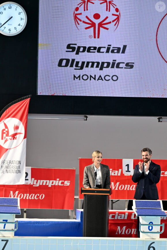 Exclusif - La princesse Charlene de Monaco et Pierre Klaveren, le président de Special Olympics Monaco - La princesse Charlene de Monaco a présidé la cérémonie d'ouverture du meeting européen de natation " Princesse Charlène " organisé par Special Olympics Monaco au Centre Nautique Albert II à Monaco, le 26 octobre 2024.