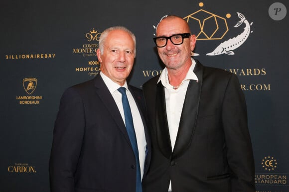 Exclusif - Le Maire de Saint-Emilion Bernard Lauret et Laurent Morin, créateur des "World Caviar Awards" lors du "World Caviar Awards", le 1er championnat du monde de Caviar au Château Hôtel Grand Barrail à Saint-Emilion, en Gironde, France, le 30 octobre 2024. © Jean-Marc Lhomer/Bestimage