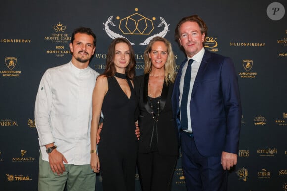 Exclusif - Le chef Juan Arbelaez et sa compagne Cassandre Verdier, Johanne et Charles Henri Gilbert Wine & Cooking Club, lors du "World Caviar Awards", le 1er championnat du monde de Caviar au Château Hôtel Grand Barrail à Saint-Emilion, en Gironde, France, le 30 octobre 2024. © Jean-Marc Lhomer/Bestimage