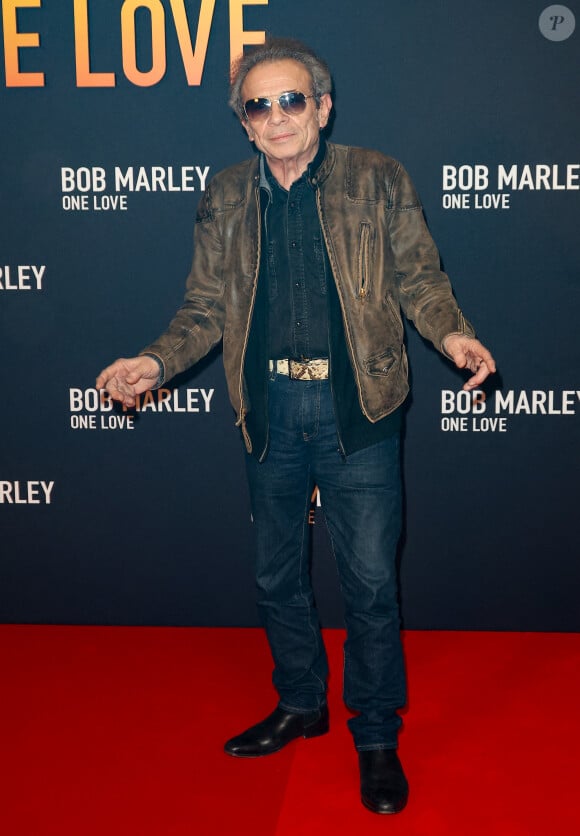 Via son compte Instagram, Philippe Manoeuvre a annoncé la mort de son père
Philippe Manoeuvre - Première du film "Bob Marley One Love" au Grand Rex à Paris le 1 fevrier 2024