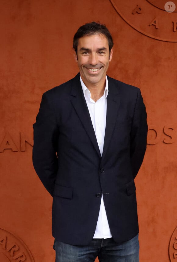 Son fils Théo fête son anniversaire ce jeudi 7 novembre

Robert Pires au village lors des Internationaux de France de tennis de Roland Garros 2023, à Paris, France, le 11 juin 2023. © Jacovides-Moreau/Bestimage