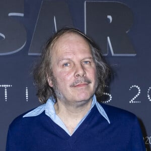 Philippe Katerine au photocall du dîner César Révélations 2024 à L'Élysée Montmartre à Paris le 15 janvier 2024. © Olivier Borde / Bestimage 