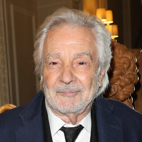 Pierre Arditi évoque ses problèmes d'alcool
 
Pierre Arditi lors de la soirée de gala pour la fondation de la recherche en physiologie, les Stethos, au George V à Paris. © Coadic Guirec / Bestimage