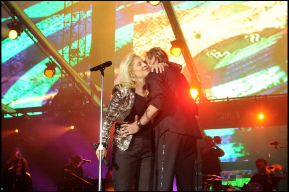 Exclusif - Sylvie Vartan - Concert de Johnny Hallyday, tournée "Tour 66" au Stade de France le 31 mai 2009.