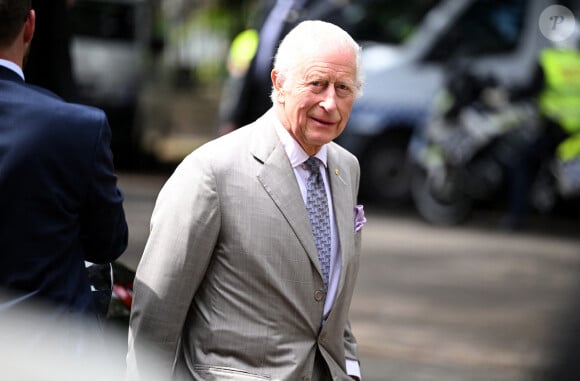 Le roi Charles III se rend au National Centre of Indigenous Excellence à Sydney pour rencontrer des représentants des communautés aborigènes et insulaires du détroit de Torres, au troisième jour de la visite royale en Australie et aux Samoa. Mardi 22 octobre 2024. Photo par Victoria Jones/PA Wire/ABACAPRESS.COM